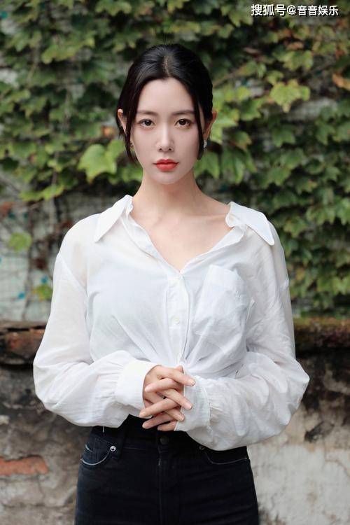 韩美女主播热午 悬疑